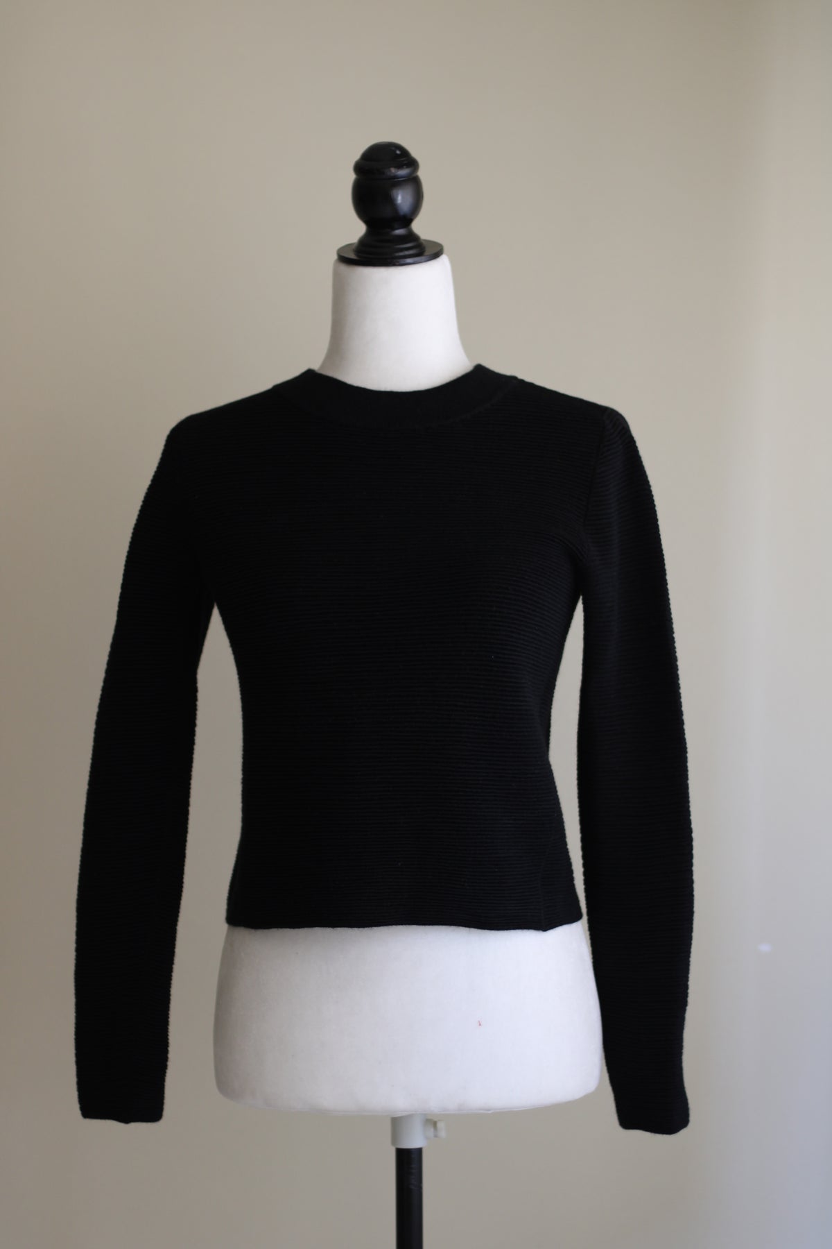 Camisola Club Monaco 60% lã preta canelada