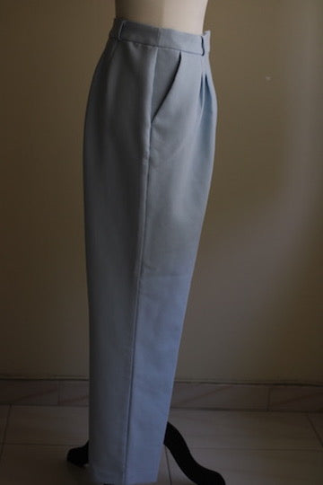 Calça de Alfaiataria Azul-Clara 46