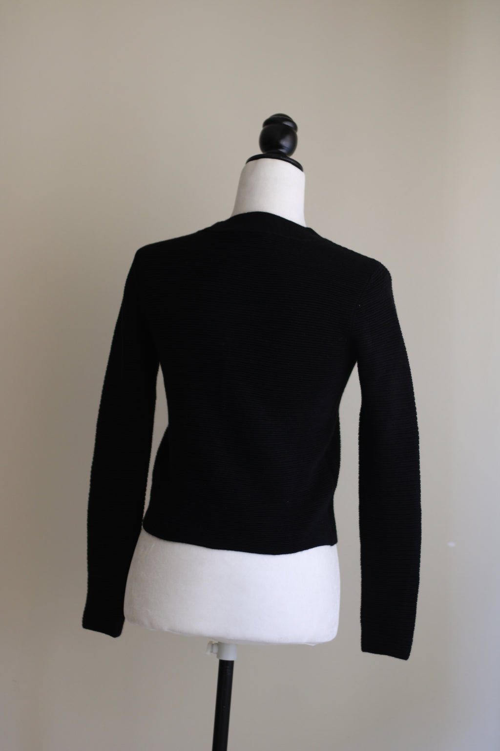 Camisola Club Monaco 60% lã preta canelada