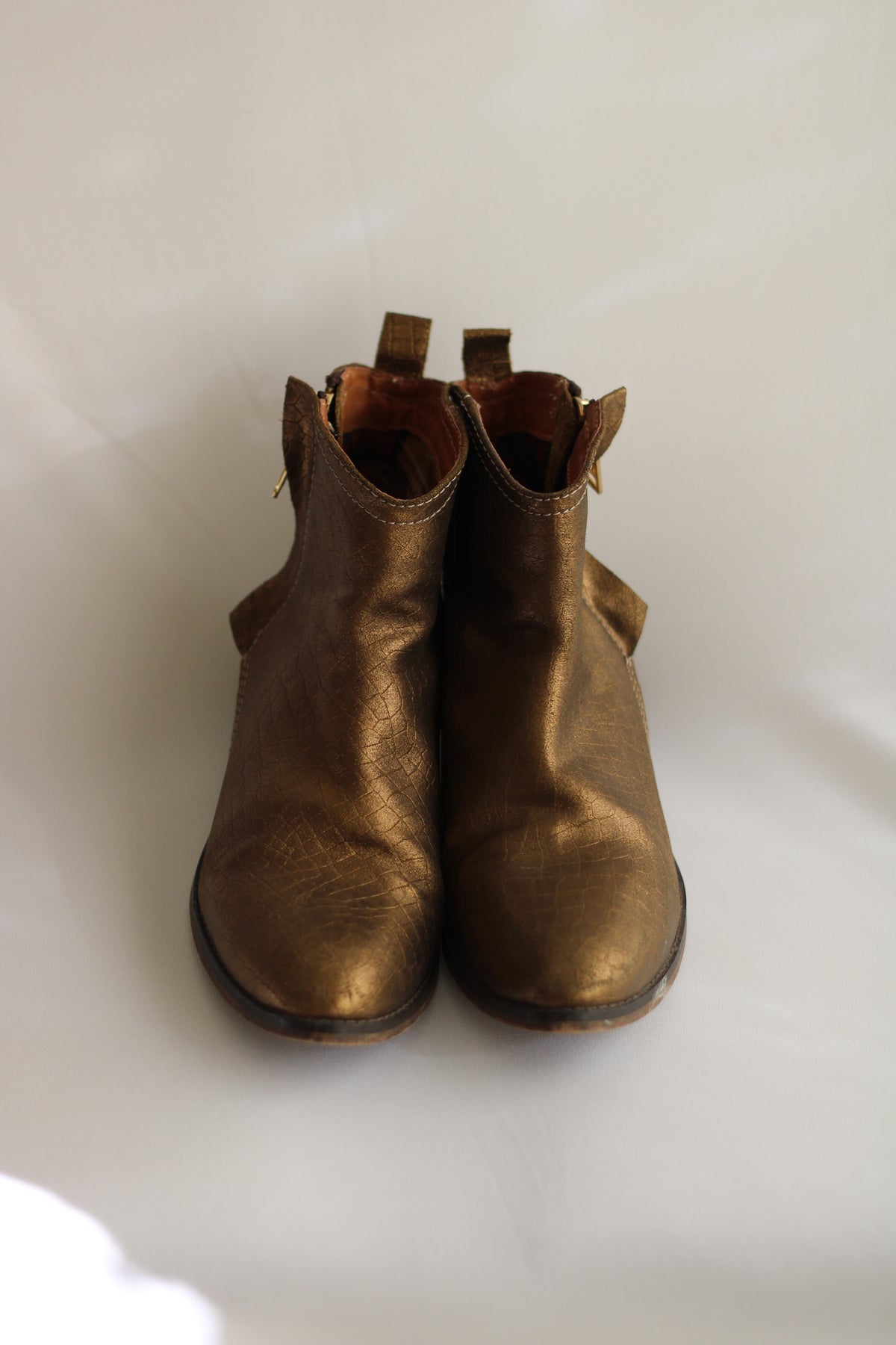 Botas Ankle Boot Bronze 38