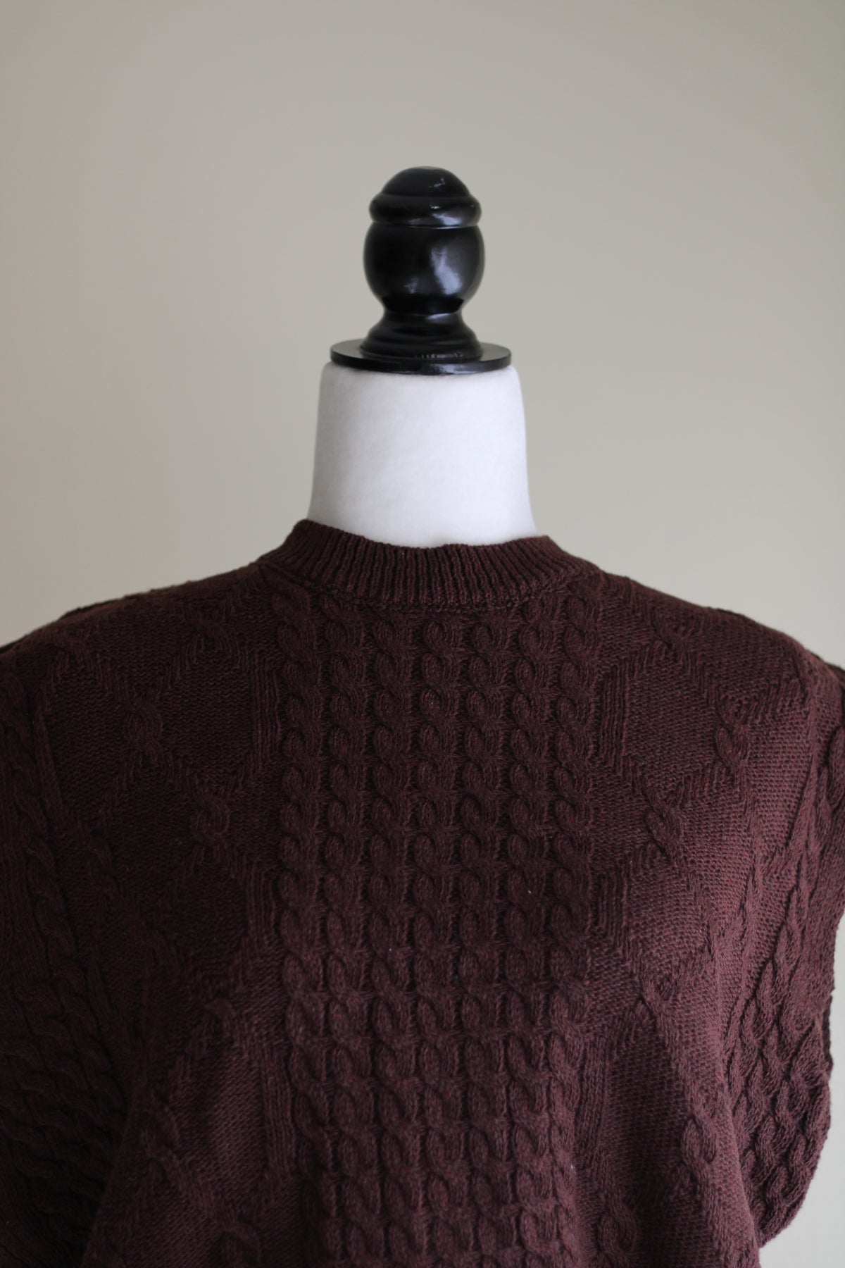 Colete de tricot feminino castanho S-L