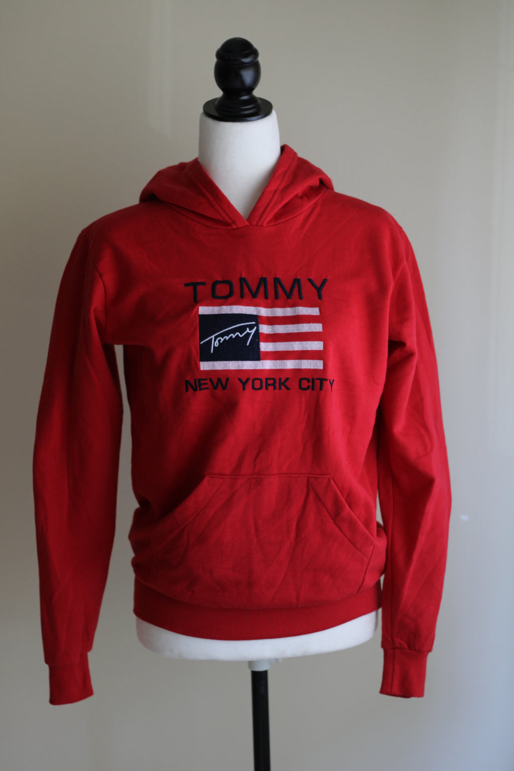 Moletom Tommy Hilfiger vermelho com capuz | M