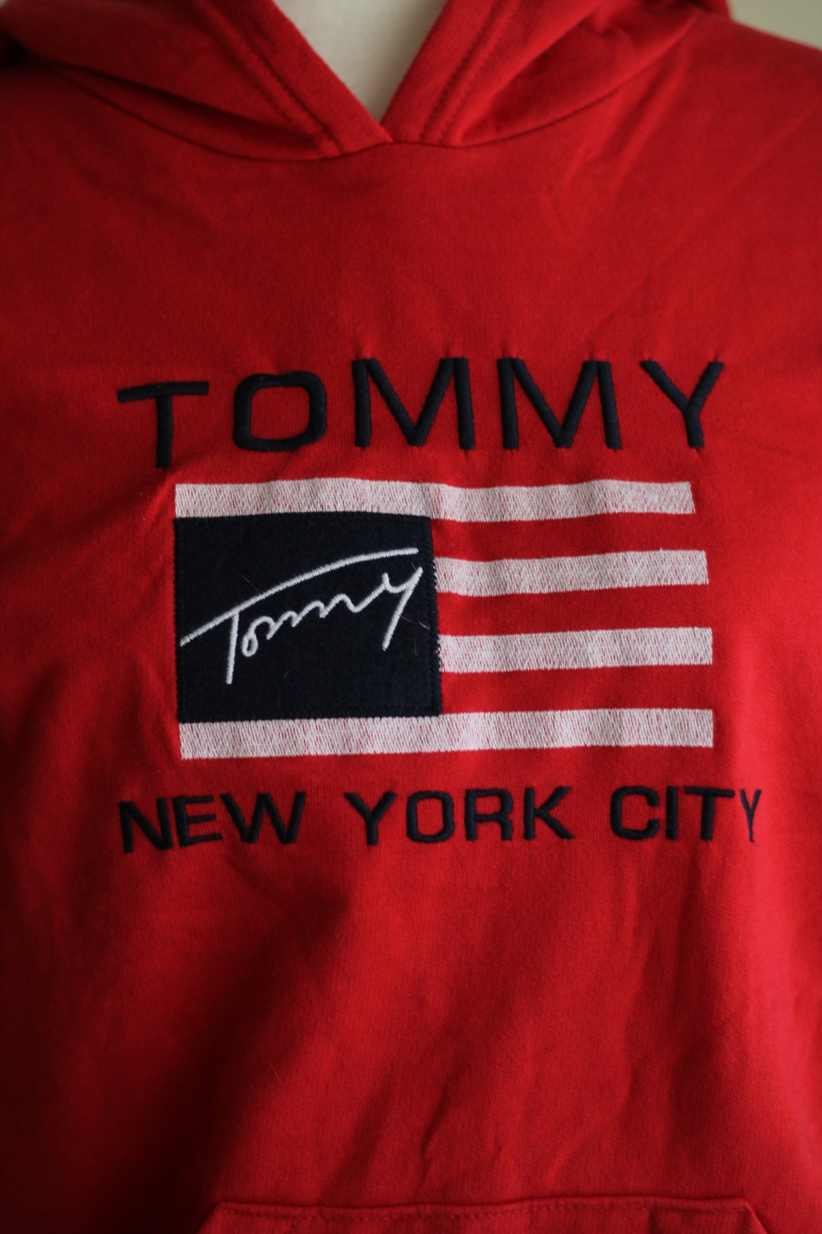 Moletom Tommy Hilfiger vermelho com capuz | M
