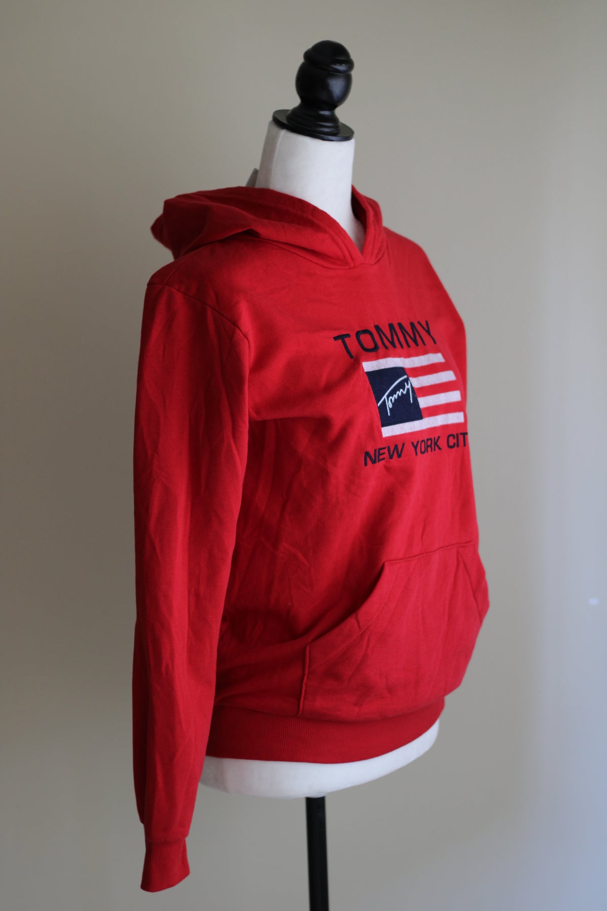 Moletom Tommy Hilfiger vermelho com capuz | M