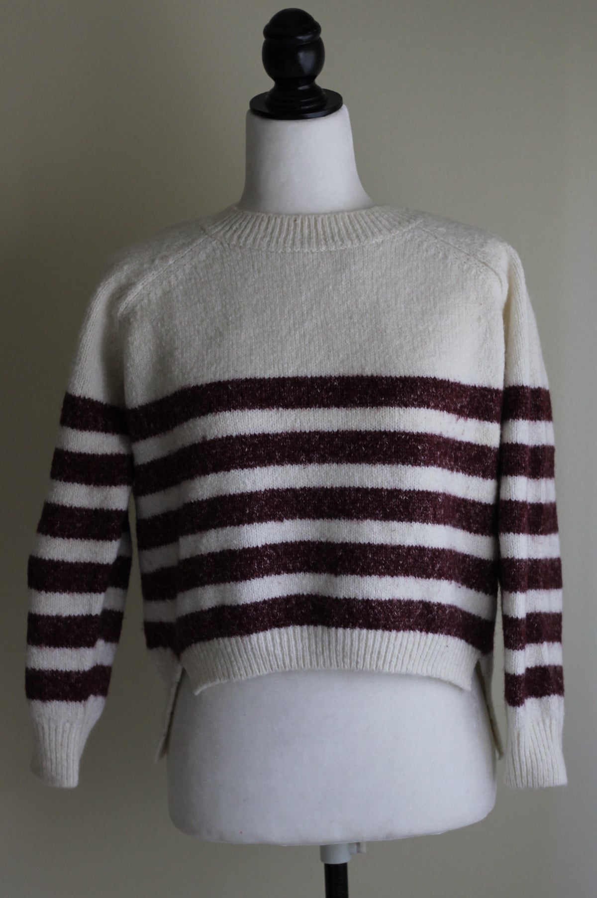Camisola Easy Wear às riscas, vista de três quartos