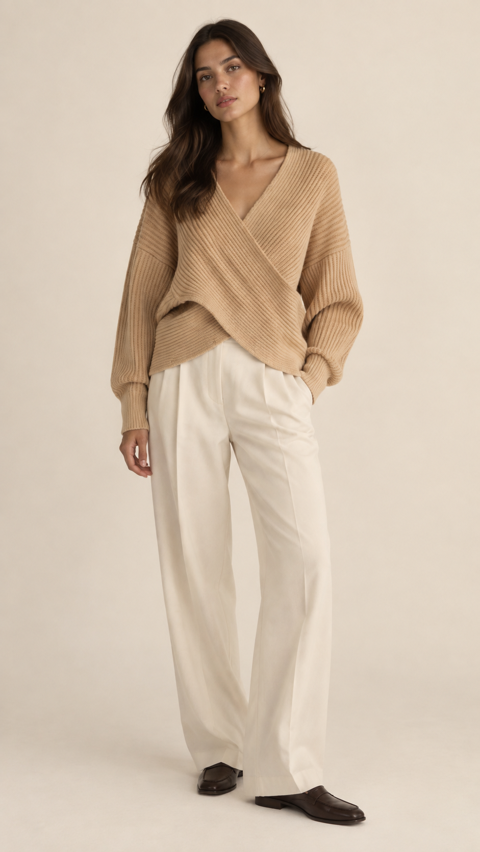 Tricot Lily Rose bege transpassado elegante